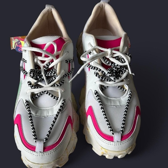 Like New- Barbie Chunky Dad Platform Sneakers (worn once) size 26/ (9) - Picture 6 of 8